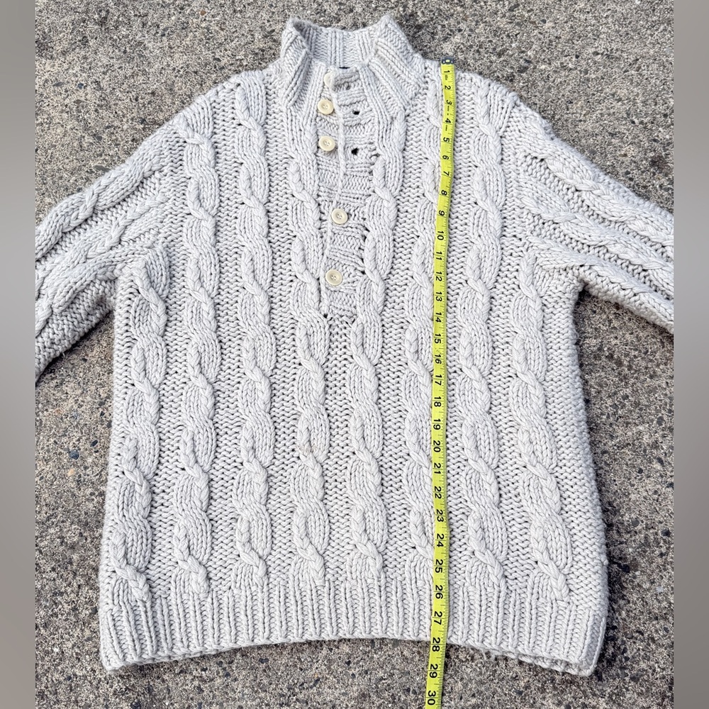 Club Monaco Cable Knit Quarter Neck -Button Sweater – Light Gray – Size L - Picture 7 of 10
